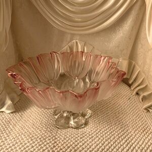 CENTERPIECE GLASS PEDESTAL BOWL  ORIGINAL WALTER-GLAS